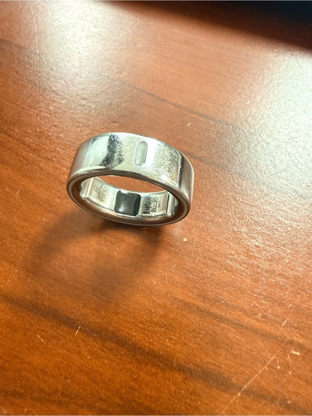 Oura Gen 4 Size 8 - Picture 3 of 3